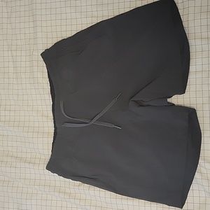 Lululemon 5" Bowline Short